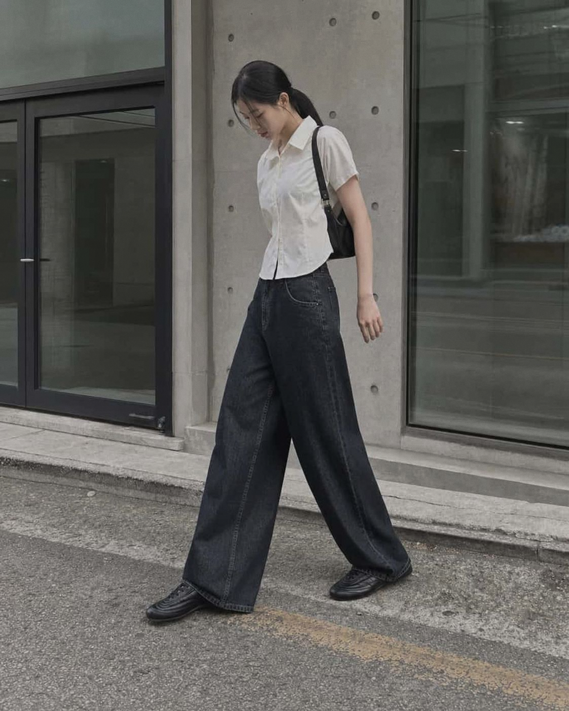 Aterre Black detail 67