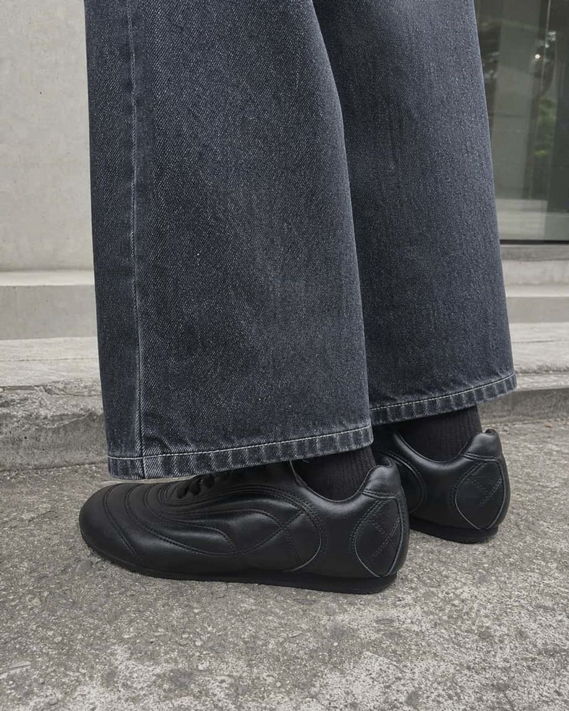 Aterre Black detail 73