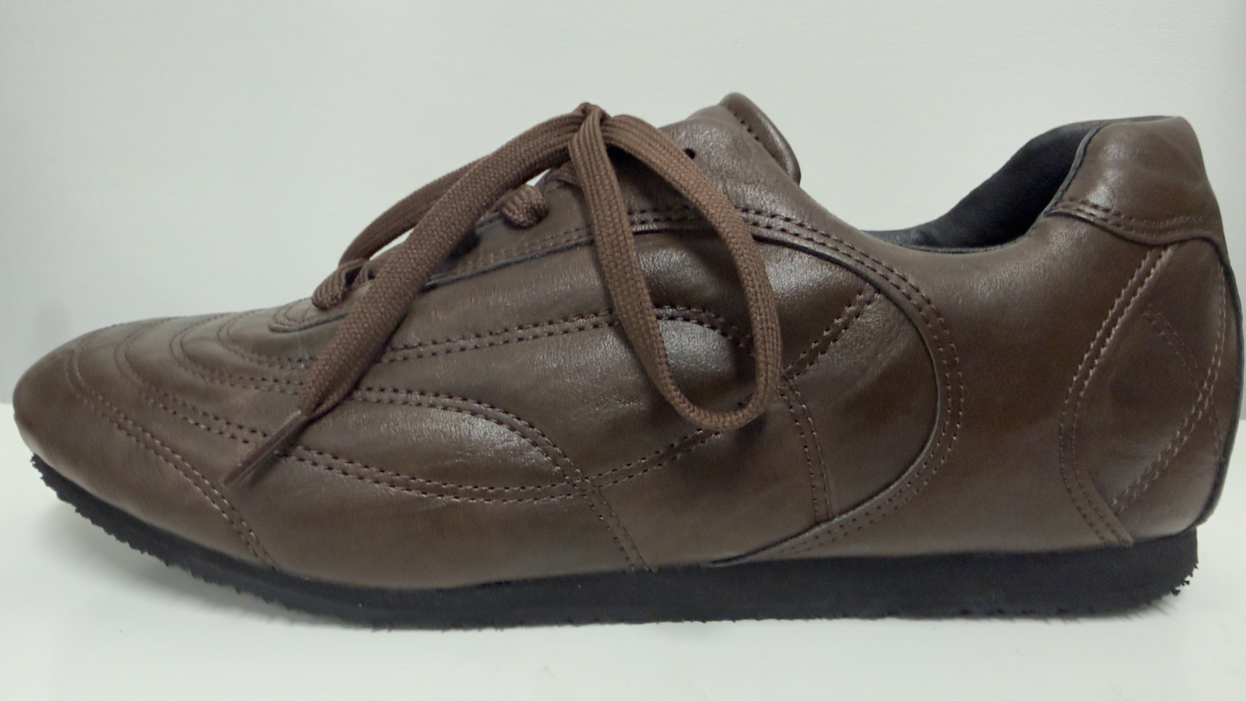 Aterre Brown detail 26