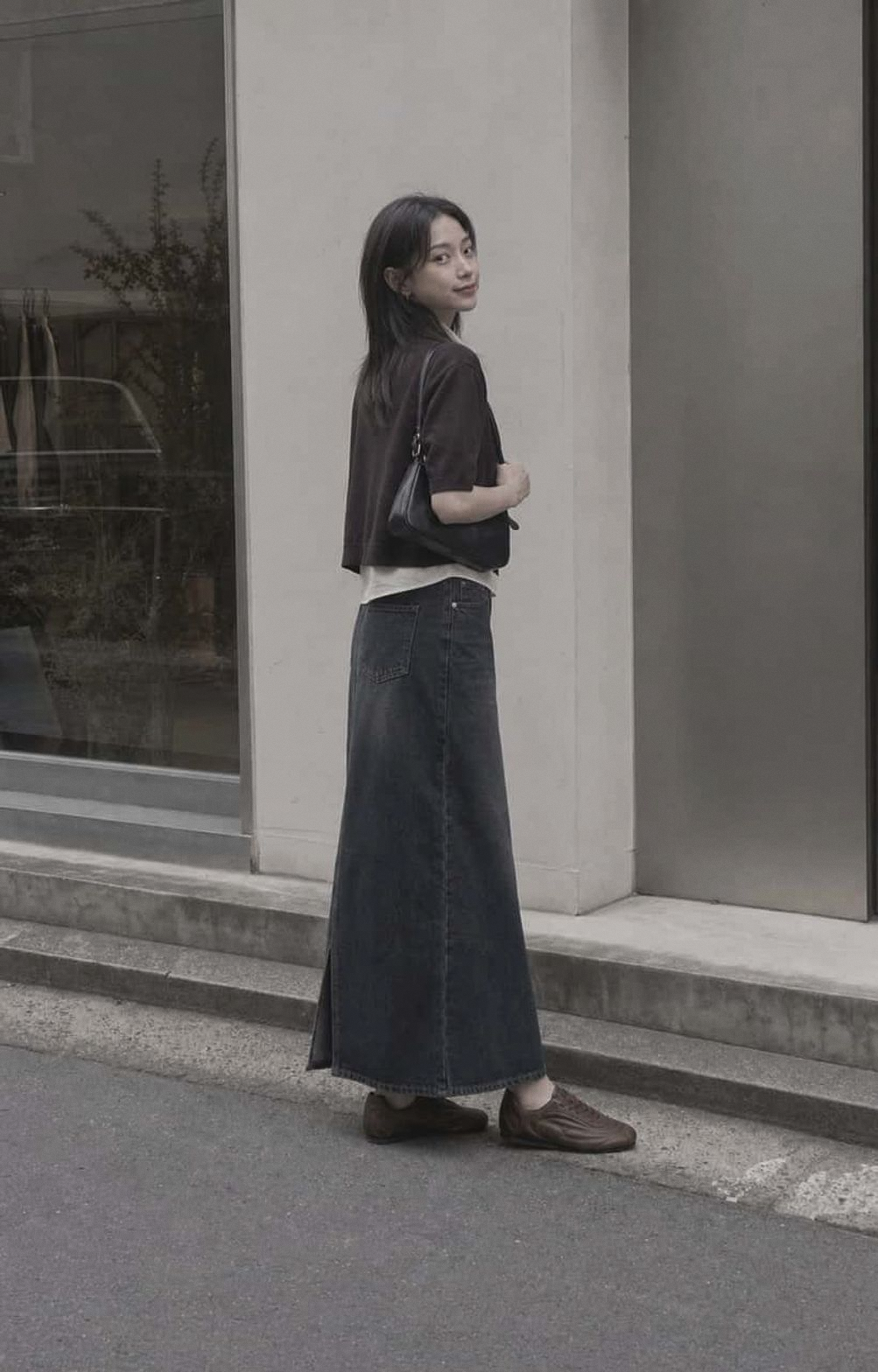 Aterre Brown detail 72