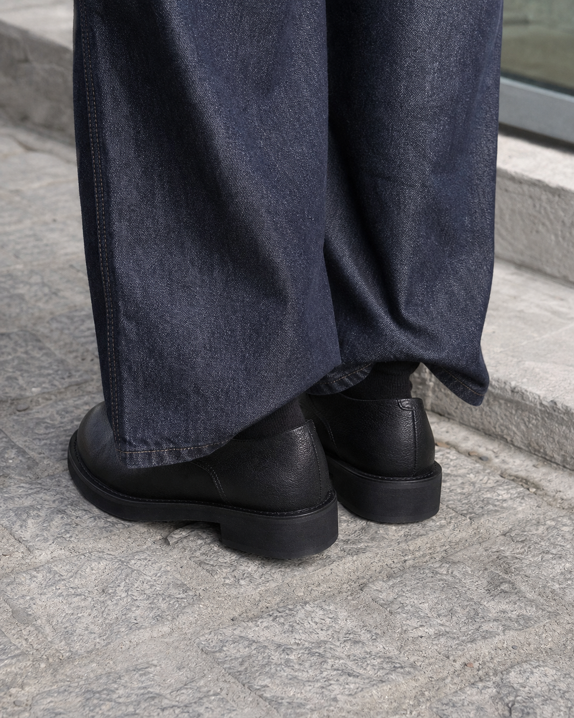 Origin Vintage Derby Black detail 28